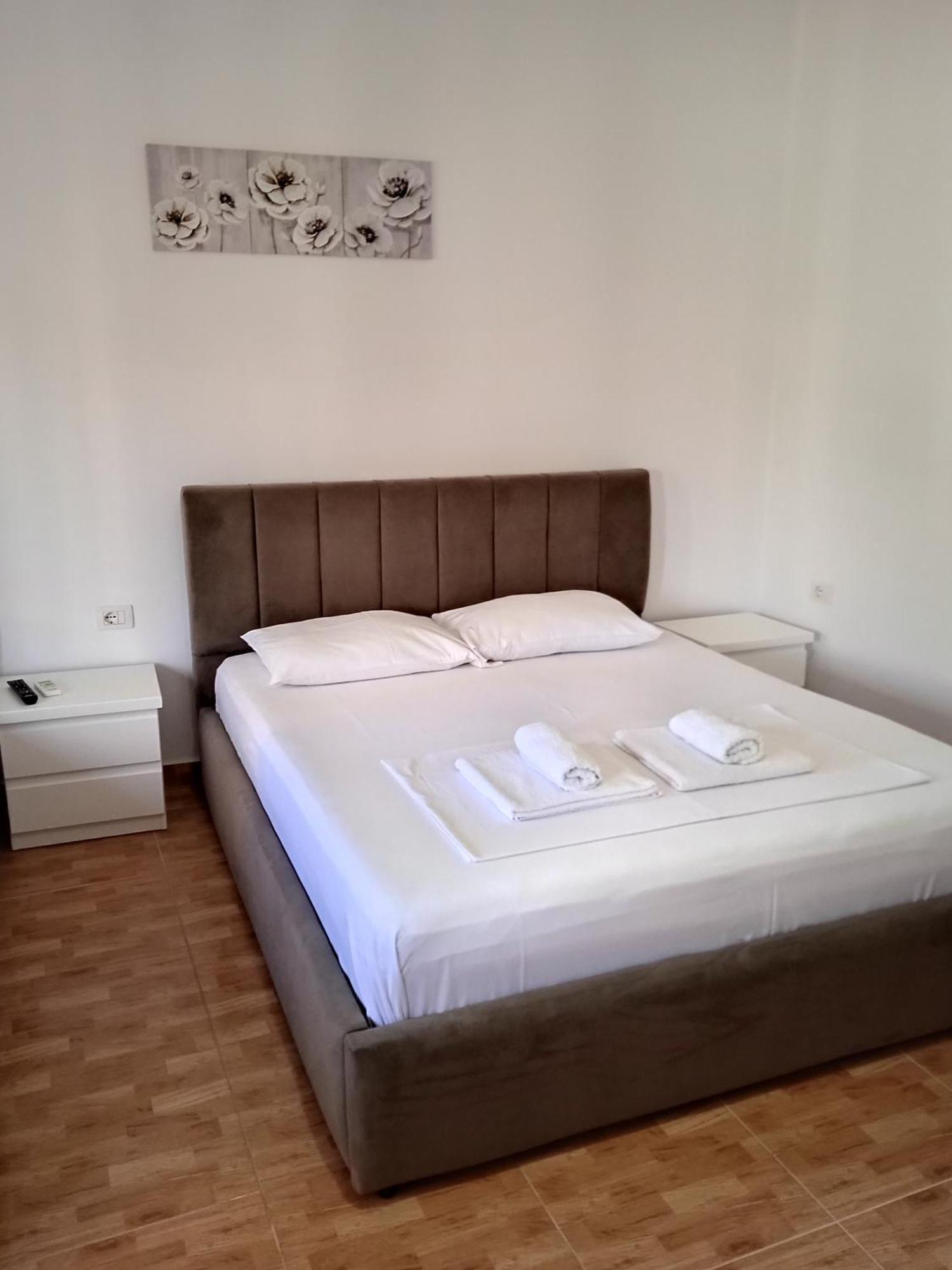 Vila F&M Ксамил Экстерьер фото